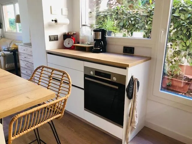 Appartement à 3 Chambres à Coucher
